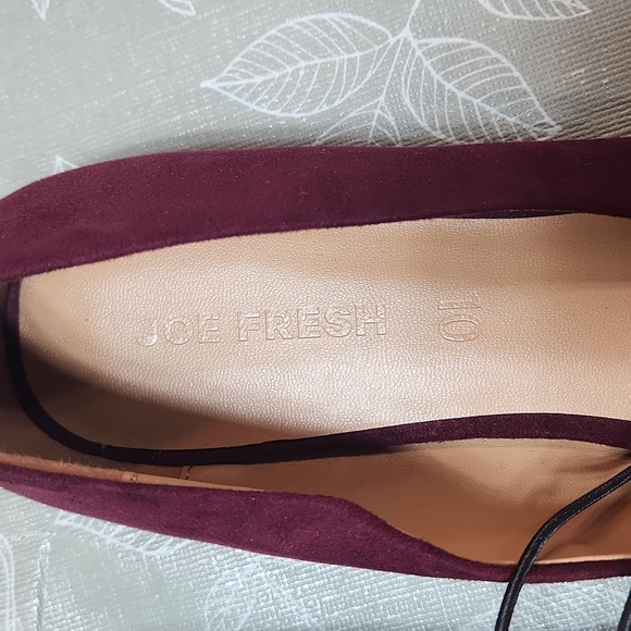 Joe Fresh Purple Flats - Picture 2 of 9